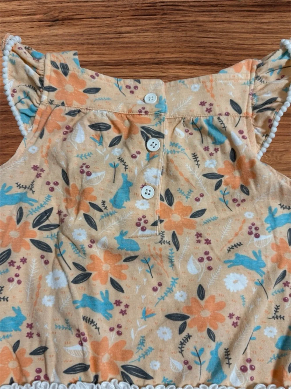Ruffle Butts Floral and Bunny Romper with Blue Accents Size 18/24 Months - Picture 7 of 8